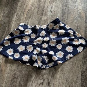 Silky soft sunflower shorts w/ elastic